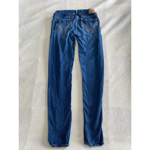 HOLLISTER Social Stretch 3R Women’s 26W 31L Blues Jeans EUC No Rips/Holes# - Picture 2 of 6